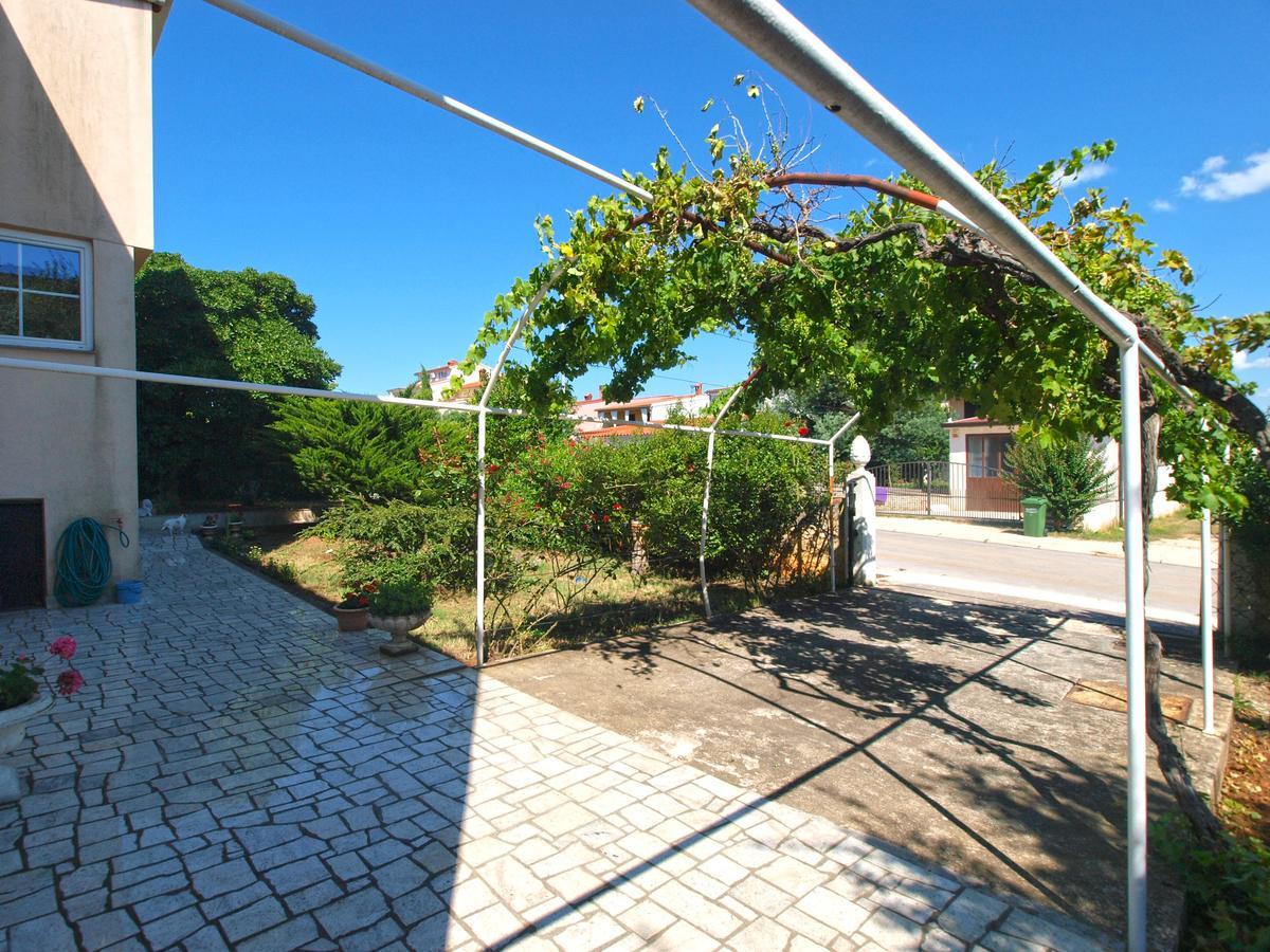 Apartment Banjole 417 Exterior photo